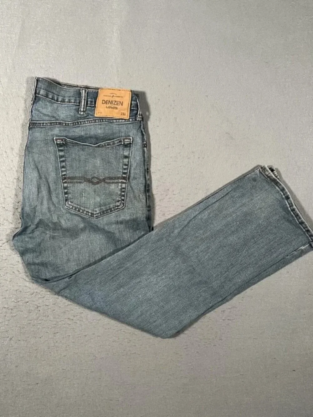 Levi’s Denizen Light Blue Denim Jeans Relaxed Fit W38 L30